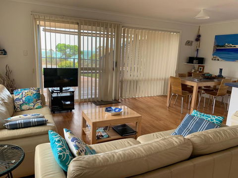Island View 2 - Northern Rivers Accommodation 2