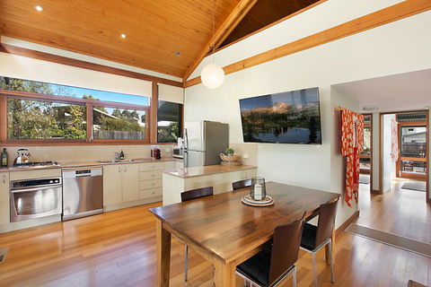 Japanese Tea House - Northern Rivers Accommodation 3