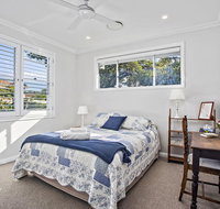 Jetty Splendour Guest Bedroom with Bathroom en-suite B'nB - Northern Rivers Accommodation