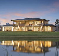 Jolong Park Club House - Northern Rivers Accommodation