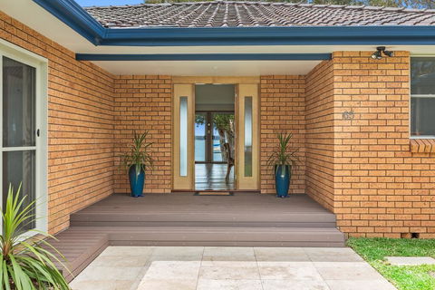 Kalimna Lakeside Living - Northern Rivers Accommodation 2