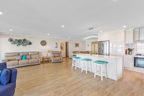 Kalimna Lakeside Living - Northern Rivers Accommodation 3