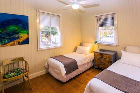 Kenilworth Cottage Barcaldine - Northern Rivers Accommodation 2