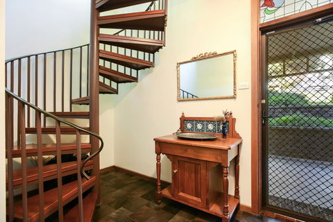 Kestrel Lodge Port Willunga - Northern Rivers Accommodation 1