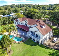 Kingfishers Manor - Northern Rivers Accommodation