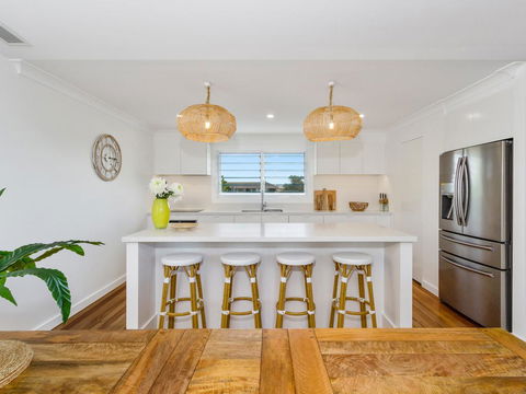 KINGY BEACH HOUSE @ 162 - Northern Rivers Accommodation 3