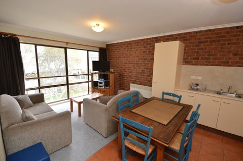 Kirwan 32 - Northern Rivers Accommodation 0