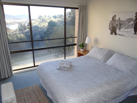 Kirwan Apartments 9 - Northern Rivers Accommodation 3