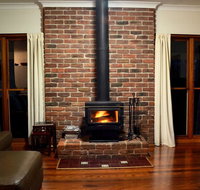La Sila Homestead on Marrowbone - cutest cottage in the Hunter with killer views - Northern Rivers Accommodation