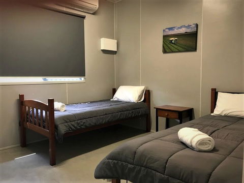 Lake Callide Retreat - Northern Rivers Accommodation 3