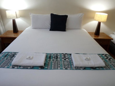 Lake Central Cairns - Northern Rivers Accommodation 3