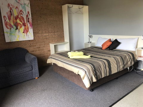 Lake Talbot Tourist Park - Northern Rivers Accommodation 0