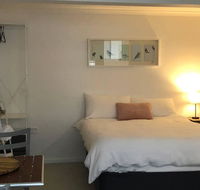 Lakefront Peace Apartments Studio 4 - Northern Rivers Accommodation