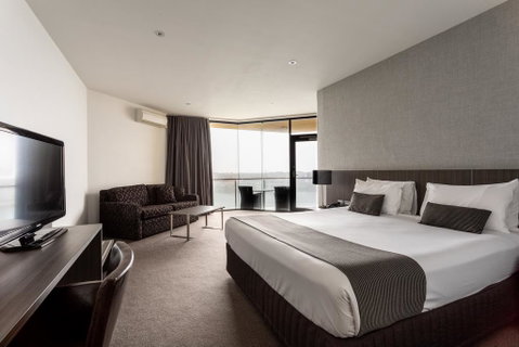Lakes Hotel - Northern Rivers Accommodation 1