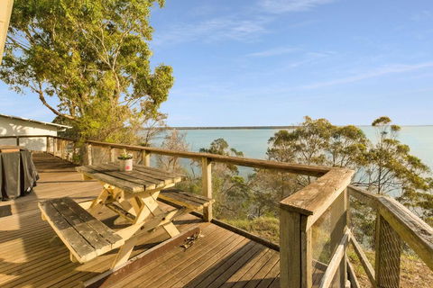 Lakescapes Cottage - 180 Degree Panoramic Views - Northern Rivers Accommodation 1
