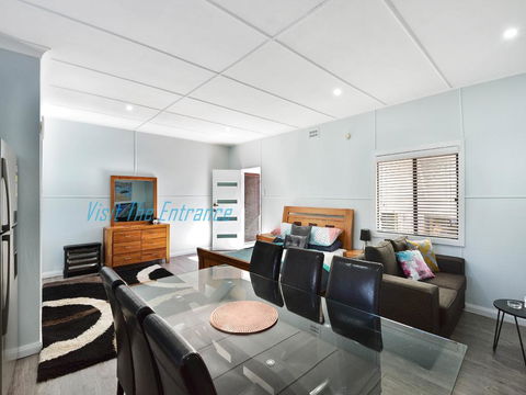 Lakeside Cabin - Northern Rivers Accommodation 3