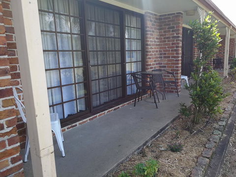 Lakeside Lodge Motel - Northern Rivers Accommodation 2