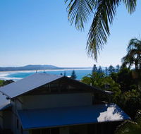 LaMaison de Shines 13 Dulconghi Street - Northern Rivers Accommodation