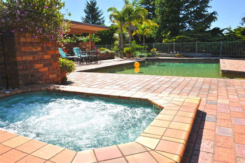 Langbrook Cottages - Northern Rivers Accommodation 0