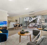 Large and Airy Unit in Quiet Riverside Suburb - Northern Rivers Accommodation
