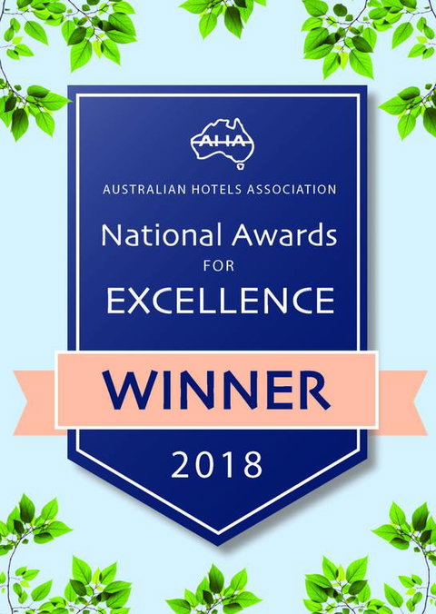 Largs Pier Hotel - Northern Rivers Accommodation 3