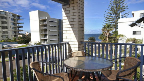 Levuka Unit 11, 14 Moreton Pde, Kings Beach - Northern Rivers Accommodation 0