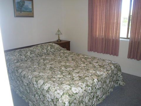 Light, Airy 1st Floor Unit - Marbrin Close, Bellara - Northern Rivers Accommodation 2