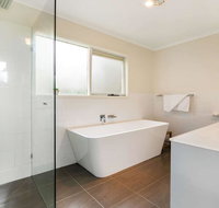 Lighthouse Cottage - Northern Rivers Accommodation