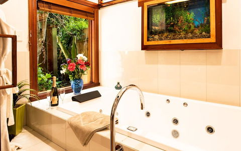 Lillypilly's Cottages & Day Spa - Northern Rivers Accommodation 1