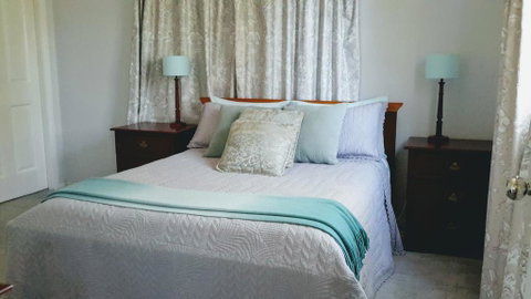 Lucky Mountain Cottage - Northern Rivers Accommodation 3