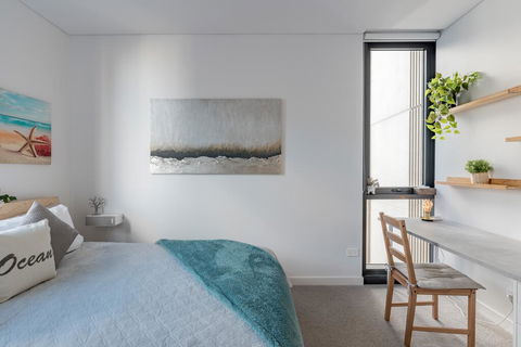 LUXURY KING APARTMENT PARRAMATTA CBD 1 MIN FROM STATION & WESTFIELD Sleeps 4 - Northern Rivers Accommodation 3