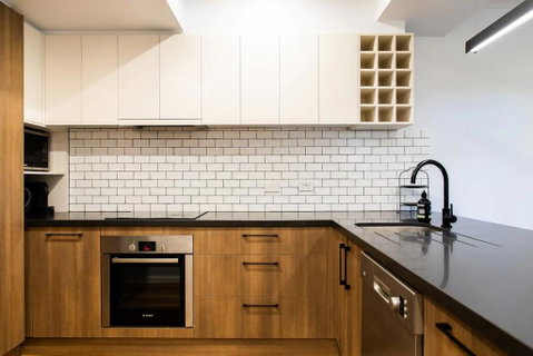 Luxury Spacious 2 Bedroom Fitzroy Apartment - Northern Rivers Accommodation 1