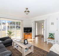 Macleay Street 23 Narrawallee - Northern Rivers Accommodation