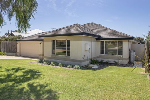 Macs Manor - Northern Rivers Accommodation 1