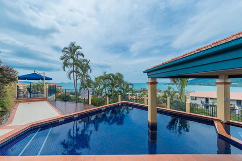 Magnificence At Airlie - Northern Rivers Accommodation 0