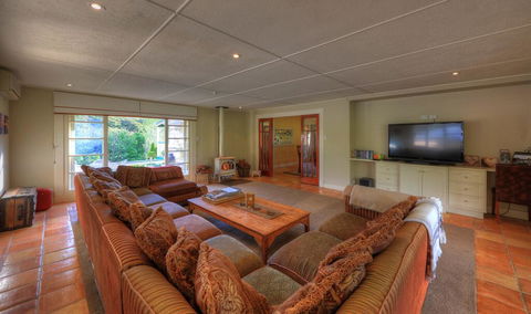 Maleny Homestead & Cottage - Northern Rivers Accommodation 1
