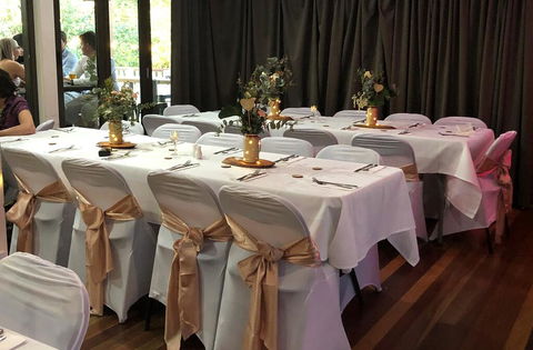 Maleny Hotel - Northern Rivers Accommodation 2