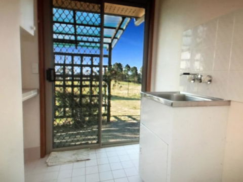 Maleny Views Holiday House - Northern Rivers Accommodation 1