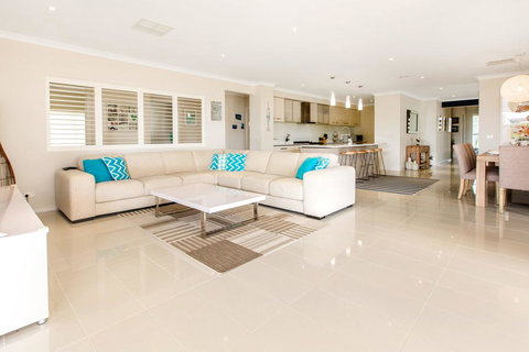 MALIBU - SAFETY BEACH - Northern Rivers Accommodation 3