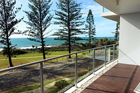 Manta Bargara - Northern Rivers Accommodation 0