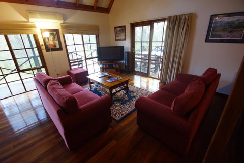 Manzanilla Ridge - Northern Rivers Accommodation 2
