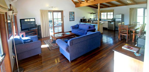 Manzanilla Ridge - Northern Rivers Accommodation 1