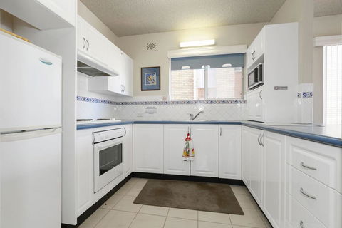 Marine Court - The Entrance - Northern Rivers Accommodation 2