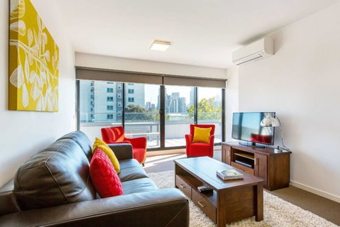Melbourne City Views - Northern Rivers Accommodation 1