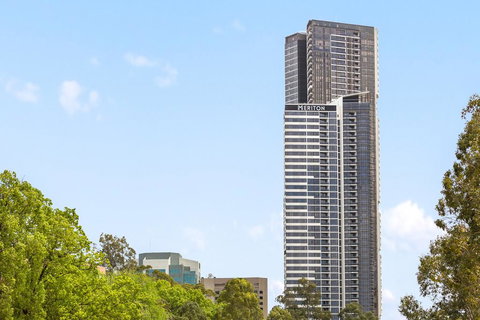 Meriton Suites Church Street, Parramatta - Northern Rivers Accommodation 1