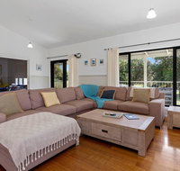 MERMAIDS ON MARENGO - large home with wifi - Northern Rivers Accommodation