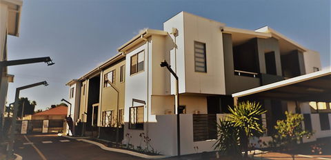 MERRIFIELD Foothill Suites - RELAXING LIFETYLE CHOICE - Northern Rivers Accommodation 3