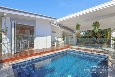 Miami Beachside Beach House - Northern Rivers Accommodation 3