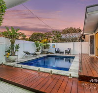 Miami Beachside Beach House - Northern Rivers Accommodation
