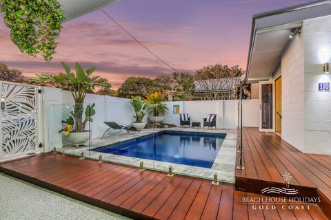 Miami Beachside Beach House - Northern Rivers Accommodation 0